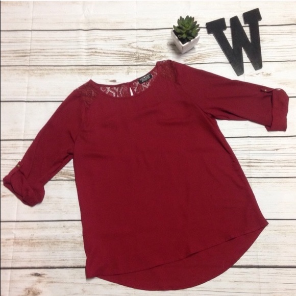 Papermoon Tops - Stitch Fix Papermoon Rolled-Sleeve Sheer Lace Top